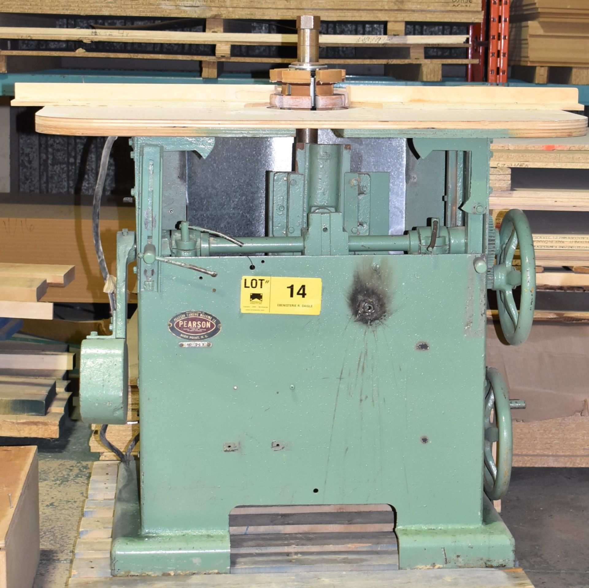 PEARSON EDGE SANDING MACHINE WITH DIES, S/N 217 (CI) [RIGGING FEE FOR LOT #14 - $75 CAD PLUS