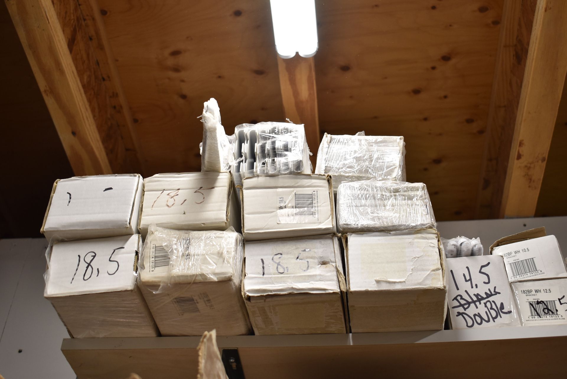 LOT/ CONTENTS OF STORAGE ROOM CONSISTING OF BLUM CABINET HARDWARE, SEALS AND SUPPLIES [RIGGING FEE - Image 17 of 18