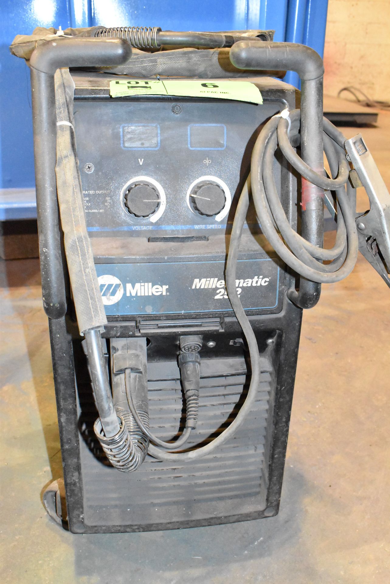 MILLER MILLERMATIC 252 MIG WELDER WITH CABLES AND GUN, S/N MF500381N - Image 2 of 5