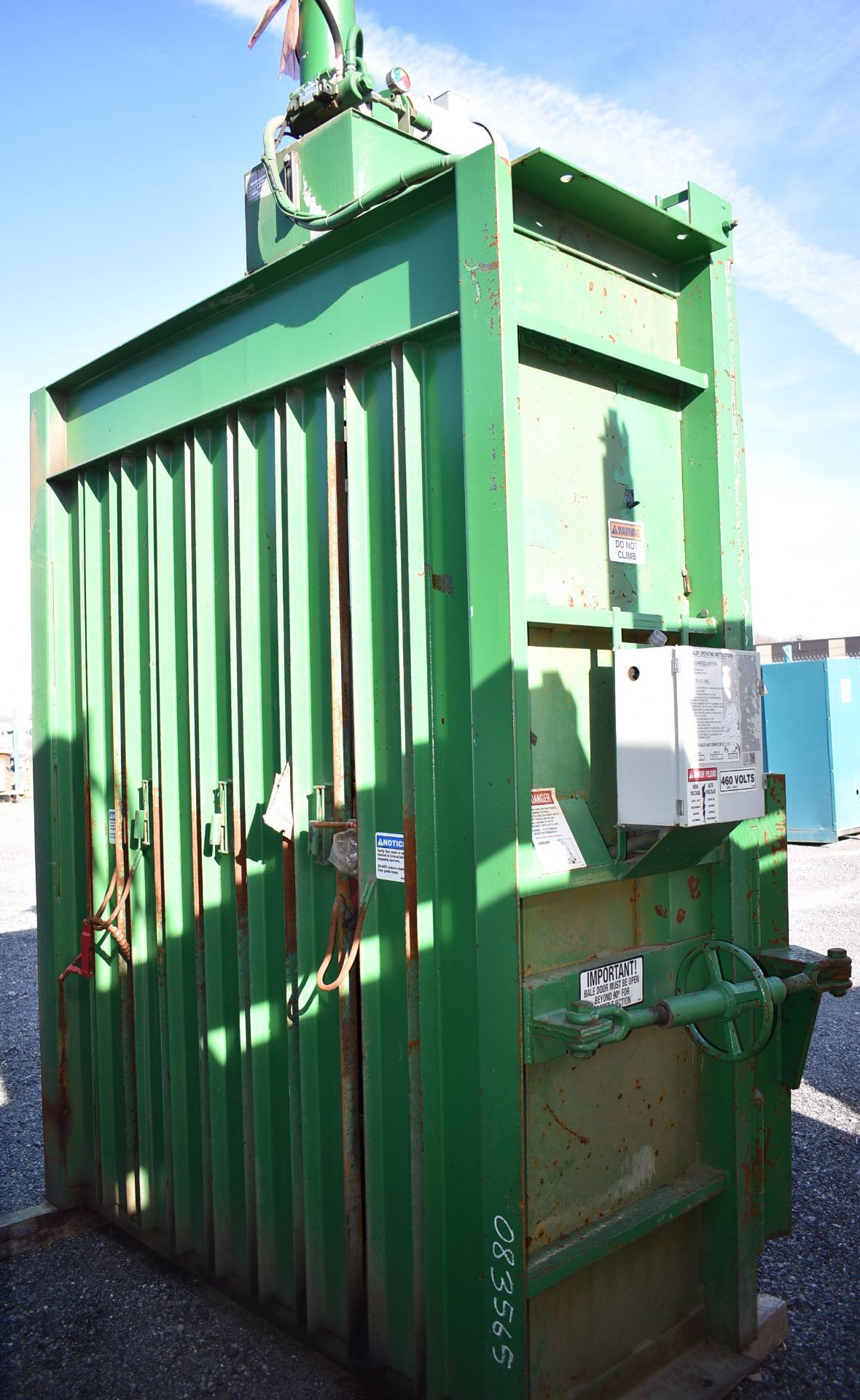 PTR (2008) 7230 VERTICAL HYDRAULIC CARDBOARD BALER, 460V/3PH/60HZ, S/N 08-3565 (CI) [RIGGING FEE FOR - Image 3 of 6