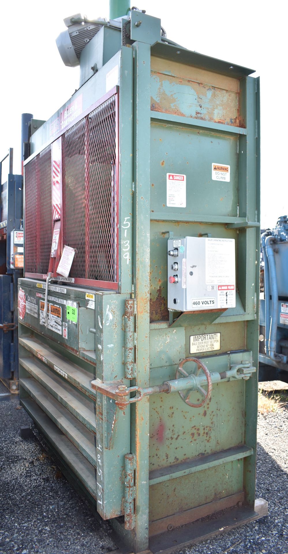 PTR (2006) 1230 VERTICAL HYDRAULIC CARDBOARD BALER, 460V/3PH/60HZ, S/N 06-5139 (CI) [RIGGING FEE FOR