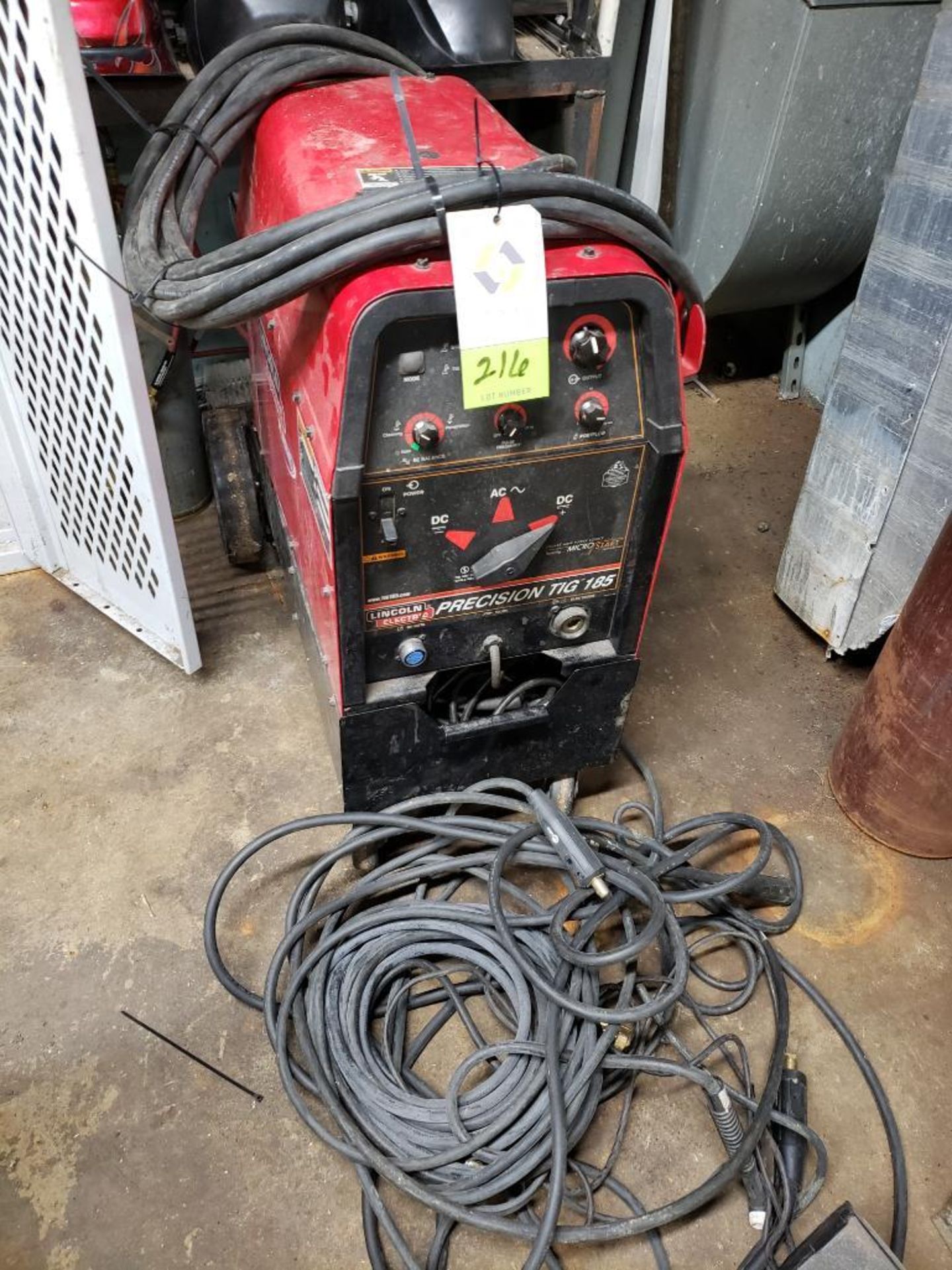 Lincoln Electric Precision Tig 185 Welder