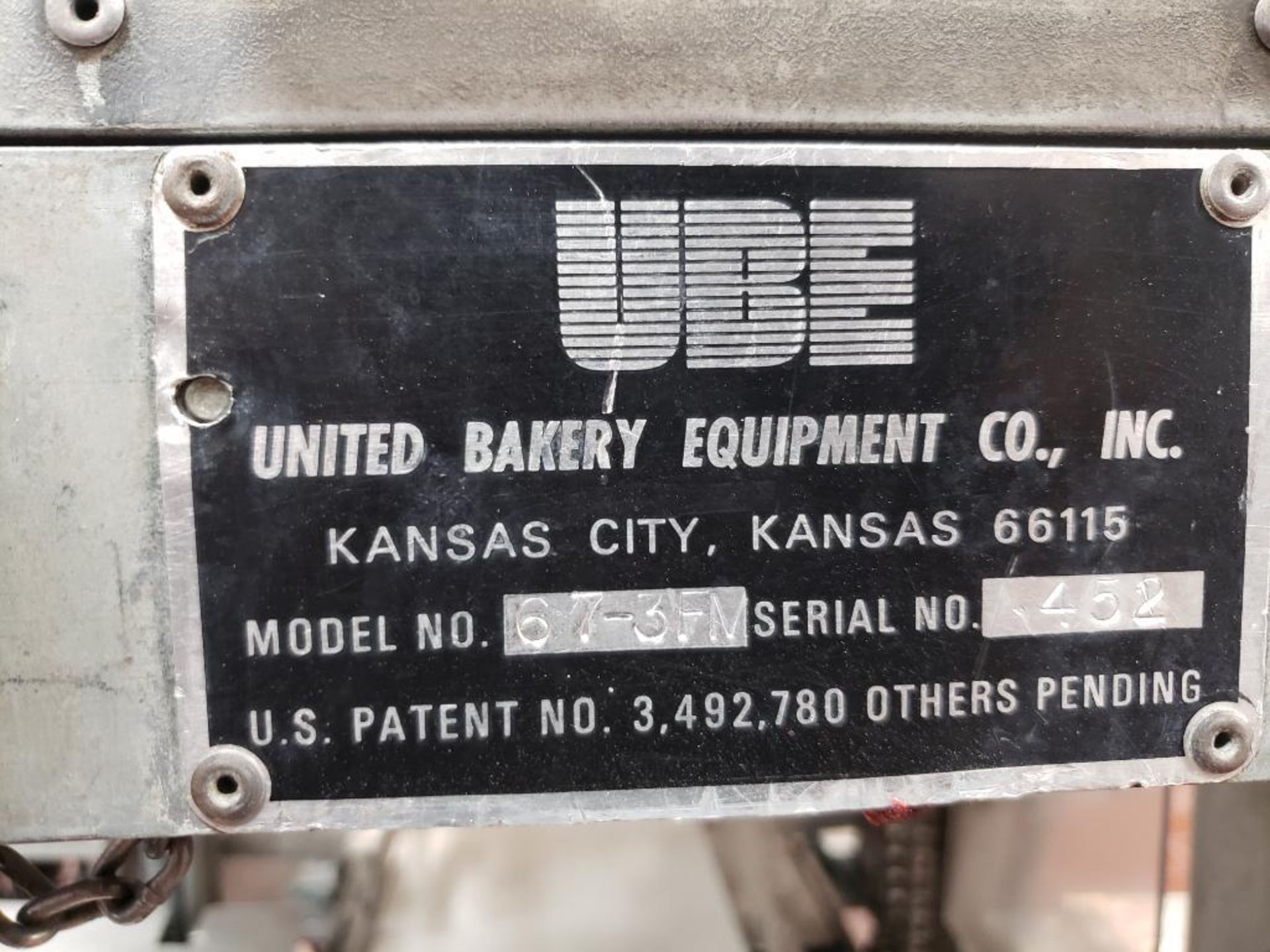UBE Bagger - Image 2 of 2