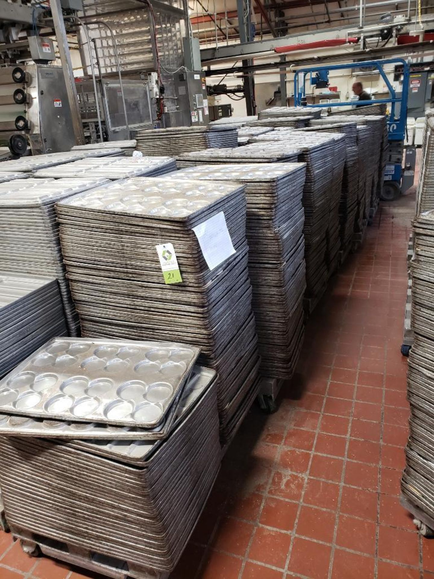 (1000) Baking Pans