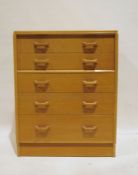 G-Plan Brandon range oak chest of five long drawers, on plinth base, 76cm x 97cm Condition Report