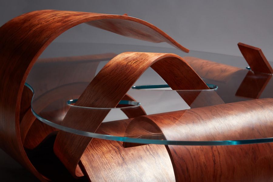 Alexander King studios, Bubinga laminate and glass 'wood shavings table' 180 x 102 x 40 cm Condition - Bild 4 aus 8