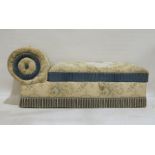 Early 20th century daybed with foliate cream ground upholstery, lift top seat