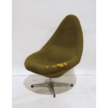 Mid century (1960's) Arne Dahlen swivel chair in green fabric, on chrome base