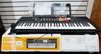 Yamaha PSR F51 digital keyboard