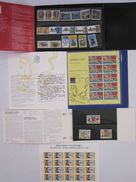 LOT WITHDRAWN Box of 20 Royal Mail special stamps, year packs for 1980 and 1990-5 plus a small - Image 4 of 7