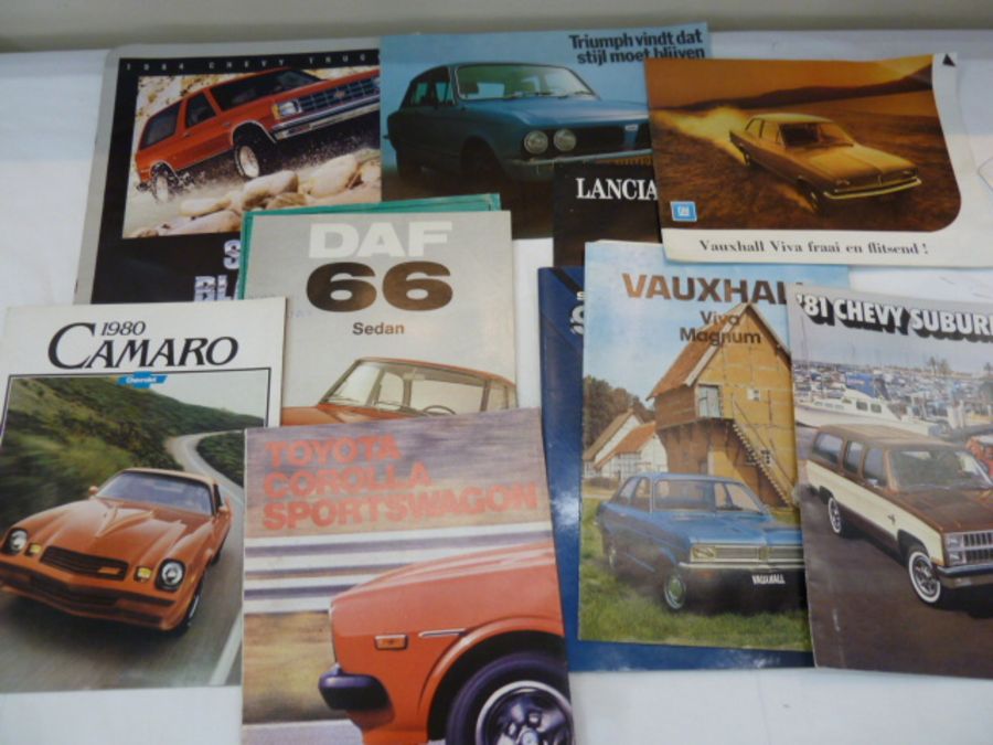 Motor Cars - large quantity of brochures for various cars of the 20th century. ( 1 box) - Image 2 of 2