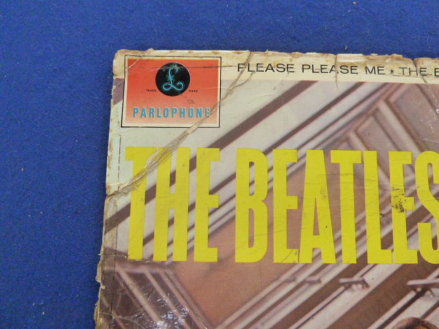 THE BEATLES - SIGNED  - The Beatles LP  'Please Please Me' signed by all four Beatles and other - Image 23 of 28