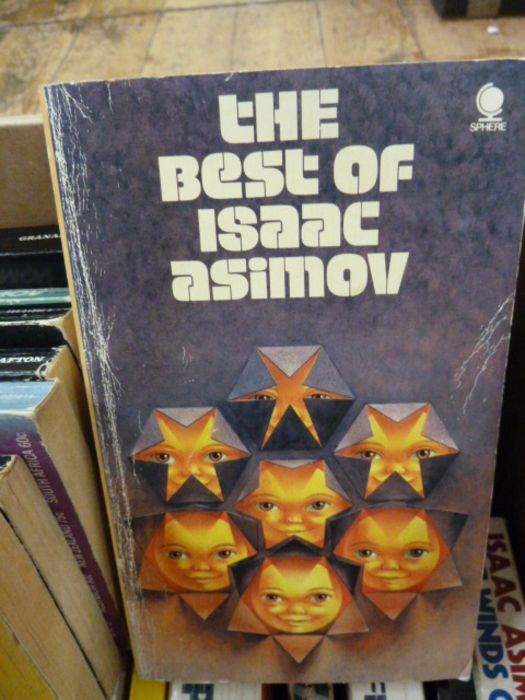 Science fiction and fantasy Asimov, Isaac  Large quantity of paperbacks to include 'IRobot', a few - Image 4 of 7