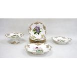 English porcelain Botanical part dessert service, circa 1820, iron-red pattern no.3/3469,