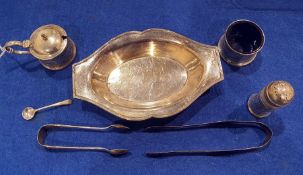 Silverwares to include sugar tongs, cruet set with blue glass liner, electroplated tray,