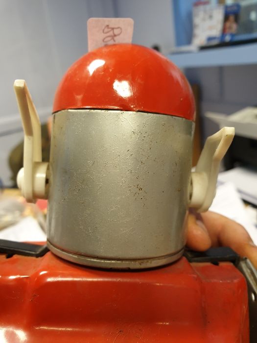 Talking Robot Cragstan-Yonezawa, 1963Condition Report Condition see photographs. Unable to test - Image 8 of 9
