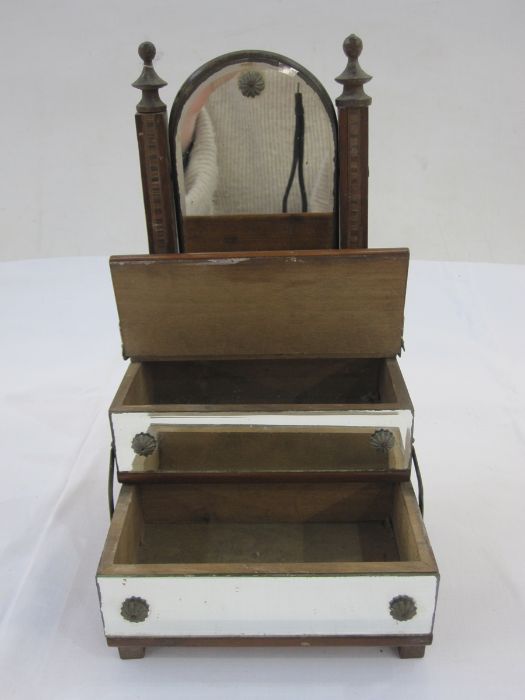 Vintage miniature dressing table mirrored jewellery box, the arched-top bevel plate mirror on - Image 2 of 2