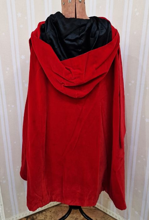 1960's red velvet evening cloak labelled Raymond of London with black satin lining and hood with - Image 3 of 8