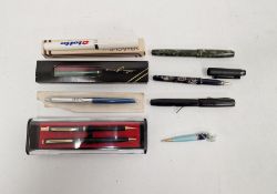 Small collection of vintage fountain pens and other pens, some in boxes