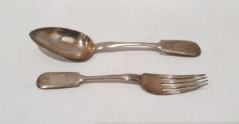 Russian silver fork and spoon with foliate engraving, marked and numbered 84 verso, 137g