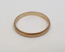 9ct gold wedding band, plain, approx. 1.7g