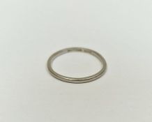 Fine platinum wedding ring, 1.8g (worn)Condition ReportSize M