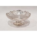 Mid 20th century silver bonbon dish with pierced sides, on circular foot, Birmingham 1952, 4.5ozt