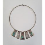 Pamela Burrows (British contemporary) silver and turquoise collarette necklace, having five