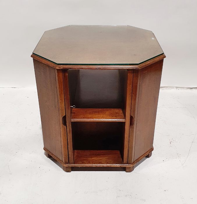 20th century octagonal coffee table / cocktail cabinet Condition ReportHeight 56.5cm Width 57.5cm