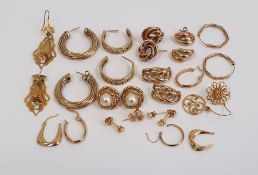 Large collection of 9ct yellow gold pairs of earrings, silver studs and a pair of cultured pearl and