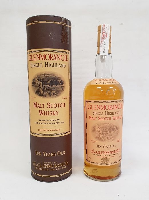 Bottle of Glenmorangie Single Highland Malt Scotch Whisky, aged 10 years, 1litre