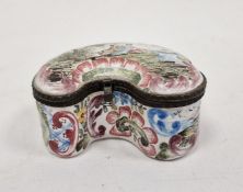 Mid 18th century Veuve Perrin enamel snuff box with previously hinged lid now separate, with