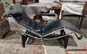Corbusier-style Italian leather reclining chair  Condition ReportSurface scratches, wear and