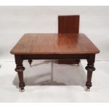 Victorian extending dining table, the rectangular top with rounded cornice, moulded edge, on