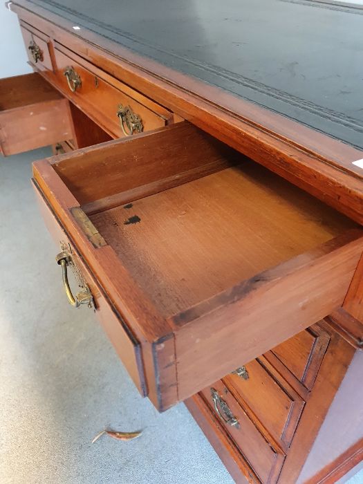 Late 19th/early 20th century walnut pedestal desk - Image 18 of 20