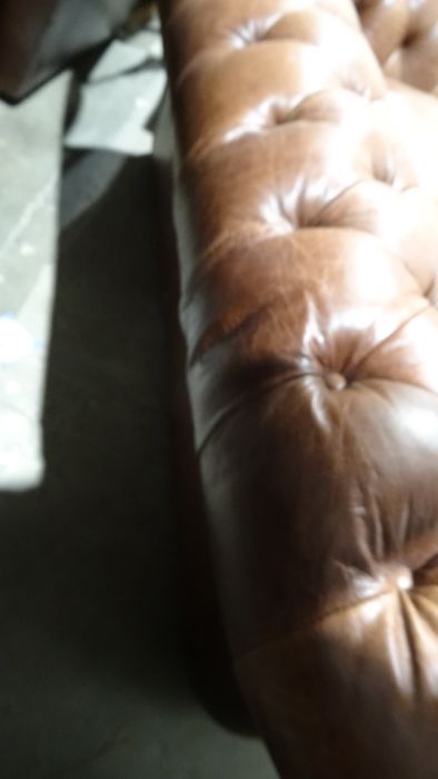 Modern two-seater brown leather Chesterfield sofa  Condition ReportSome light surface marks and - Image 6 of 21