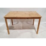 20th century pine table on square section supports, 72.5cm x 110cm x 75cm