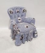 Upholstered reception chair