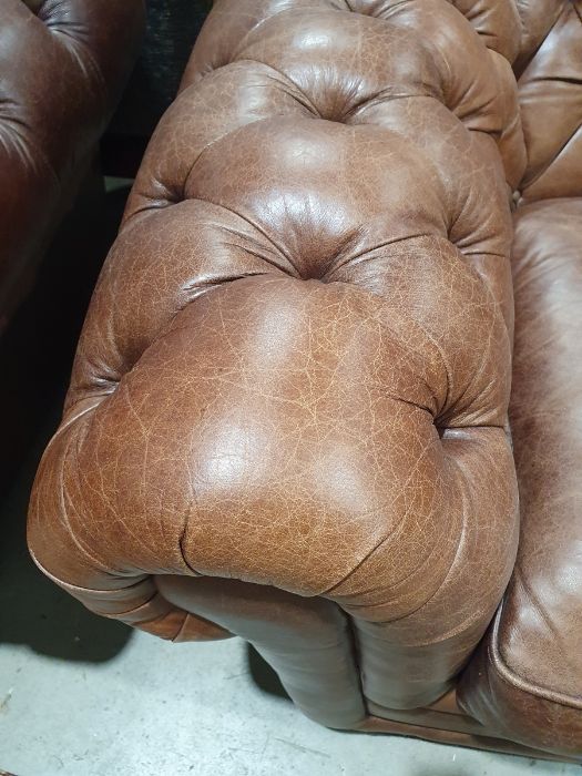 Modern two-seater brown leather Chesterfield sofa  Condition ReportSome light surface marks and - Image 9 of 21