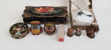 Russian paper box featuring St Nicholas in sleigh, bearing cyrillic script and further Asian items