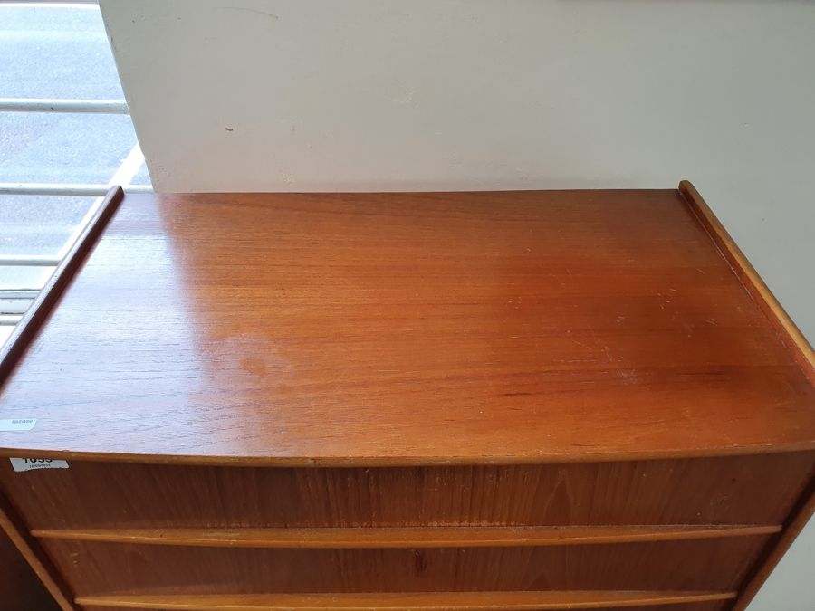 MId century modern teak chest by Skeie & Co, Mobelfabrikk Norheimsund of four long drawers, on - Image 15 of 20