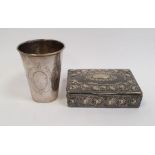 White metal beaker and a white metal hinged lidded box with embossed decoration (2)