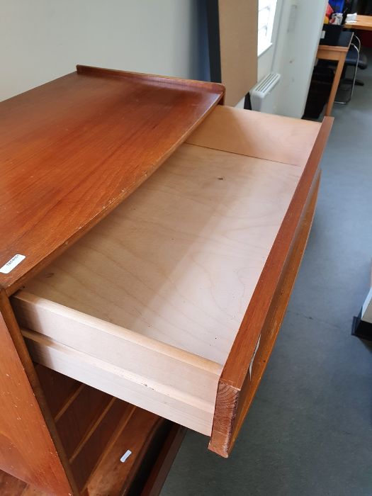 MId century modern teak chest by Skeie & Co, Mobelfabrikk Norheimsund of four long drawers, on - Image 16 of 20