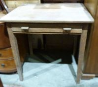 20th century oak single drawer side table, 77cm x 76cm x 60cm