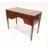 Sheraton-style kneehole writing table, the top with quadrant mould edge fitted single frieze drawer,