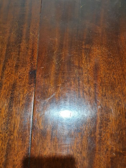 Victorian mahogany extending dining table, rectangular with curved corners, double mould edge, on - Image 6 of 26