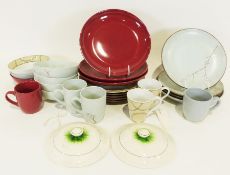 Various glassware to include carnival glass style, moulded glass, pyrex, various plates, bowls,