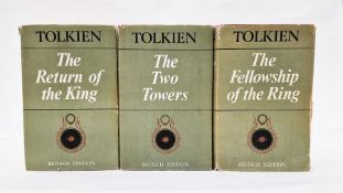 Tolkien "The Fellowship of the Ring ...", George Allen & Unwin, 2nd edition 1966, red cloth, corners