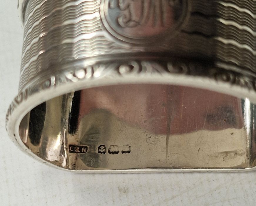 Pair of silver pepperettes with gilt washed interiors, of urn form, two silver napkin rings, two - Image 8 of 15