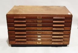 20th century oak plan chest of eight drawers, to plinth base, 84cm x 144cm x 89cm